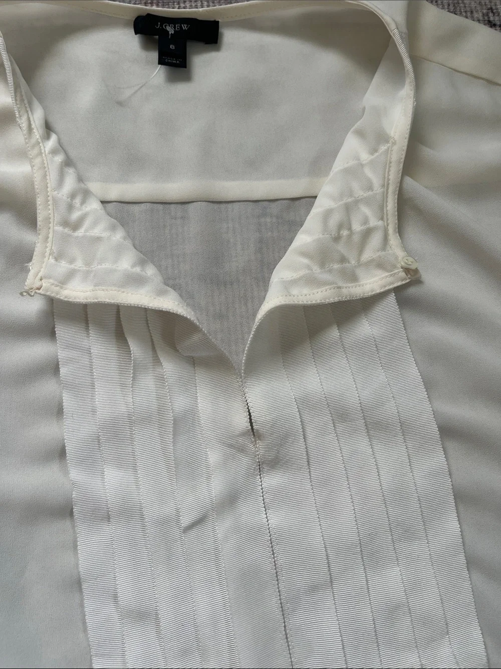 J.crew ivory ribbon front tuxedo short sleeved blouse - size 6